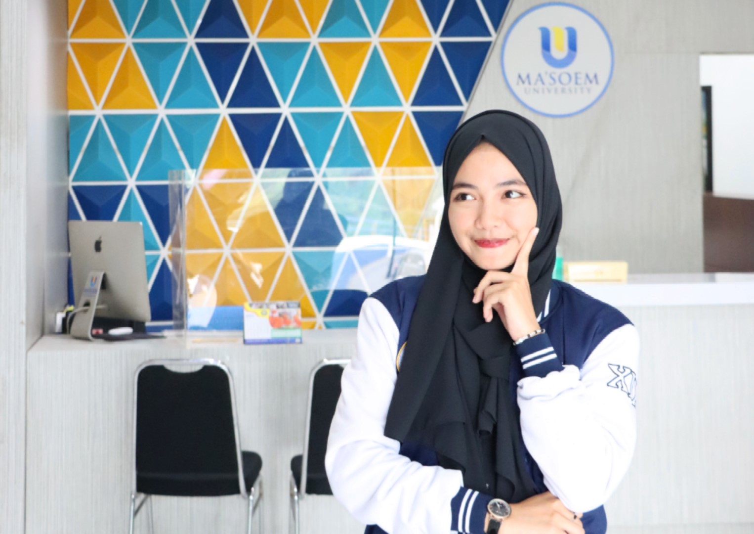 Dari Buku ke Layar: Jurusan Pendidikan Bahasa Inggris Siap Cetak Guru Era TikTok