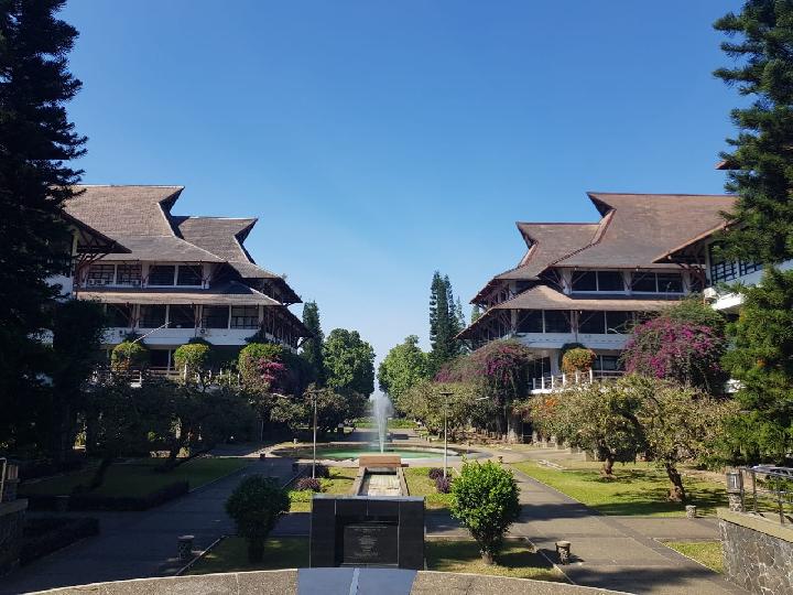 Download Kumpulan Soal Ujian Masuk ITB untuk Latihan