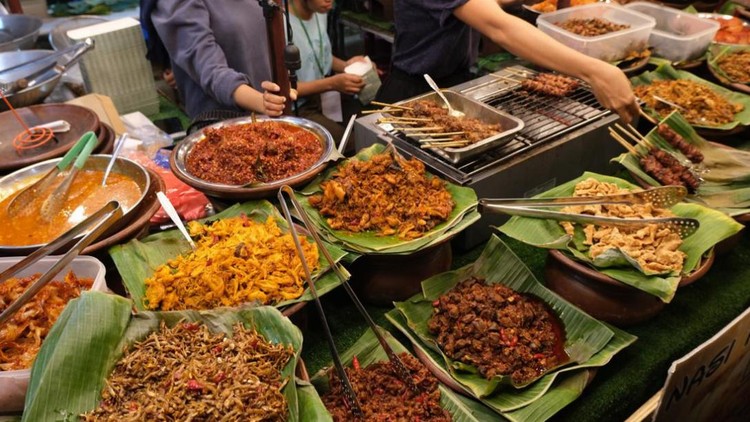 Promosi Efektif dengan Influencer untuk Bisnis Kuliner di Rajakomen.com