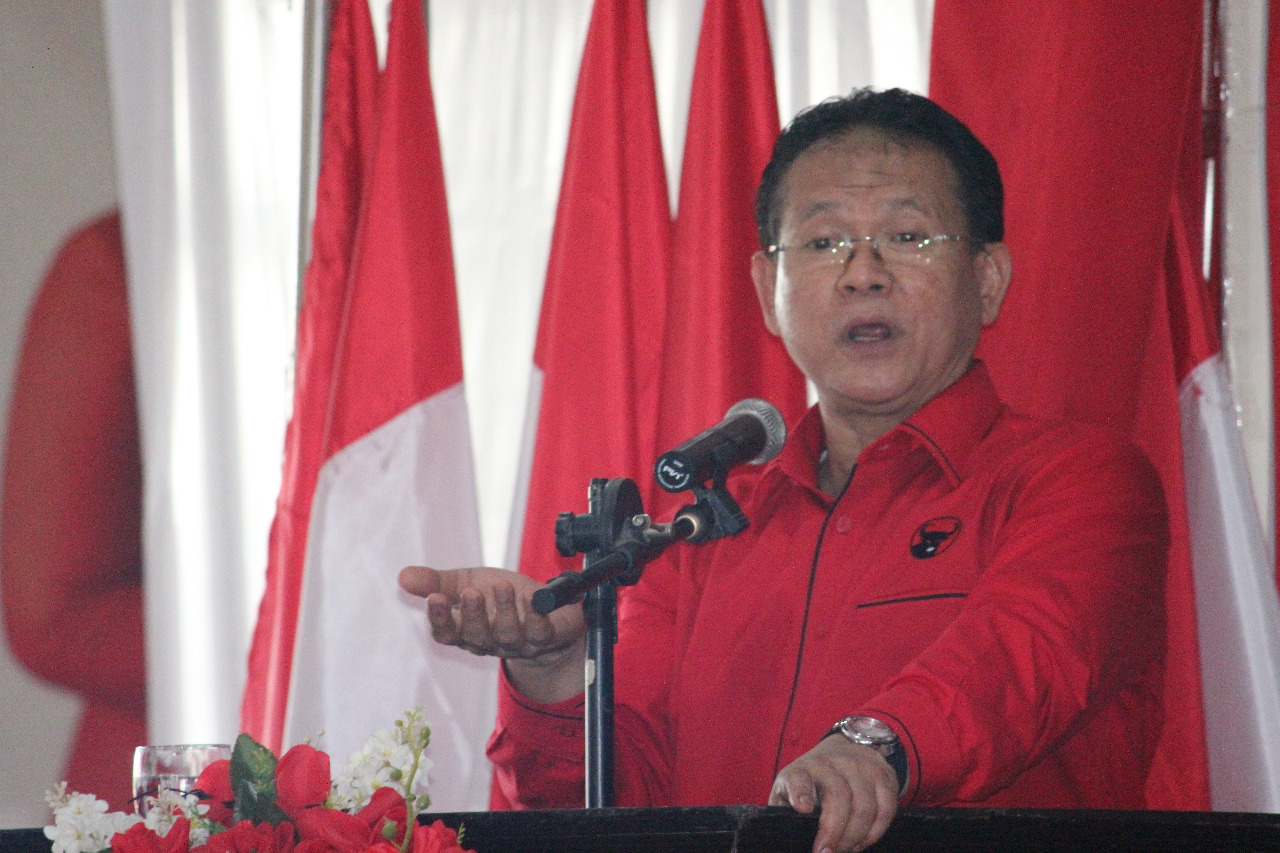 Mengungkap Profil Rokhmin Dahuri (PDI-P) Daerah Pemilihan Jawa Barat VIII: Sosok yang Berpengaruh dalam Dinamika Politik